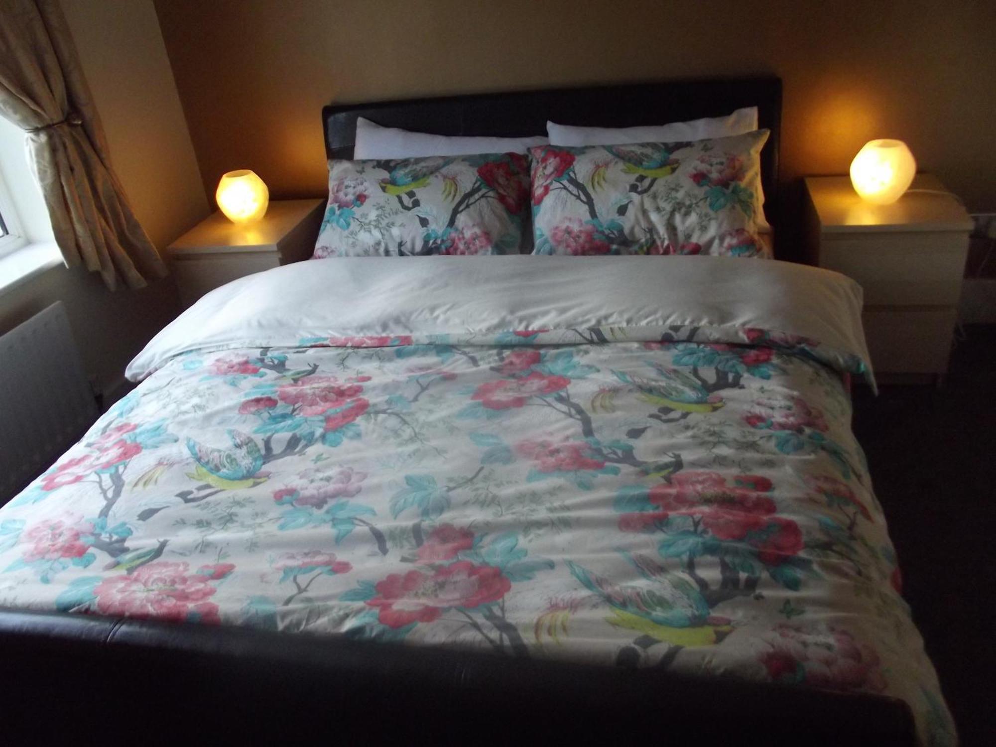 סוליהול Broad Oaks B&B מראה חיצוני תמונה